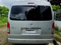Toyota Hiace GL Grandia 2017 Manual-3