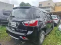2017 Isuzu MU-X Automatic -2
