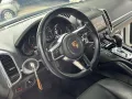2015 Porsche Cayenne -10