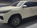 2022 Toyota Fortuner 2.4V 4x2 A/T Pearl White-1