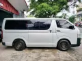 ✅Toyota Hiace Commuter 2022 3.0 Manual-6