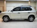 2010 Hyundai Tucson CRDi A/T  328t Negotiable Batangas Area-4
