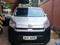 2023 Toyota Hiace Commuter Deluxe 2.8 MT DSL-1