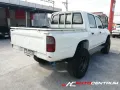 1999 Toyota Hilux 4x4 Manual -11