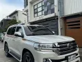 HOT!!! 2018 Toyota Land Cruiser LC200 for sale at affordable price! -0
