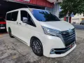 ✅Toyota HiAce Super Grandia Elite 2.8 Casa Maintained Automatic-7