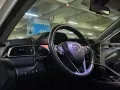 2020 Toyota Camry 2.5L V White Pearl CVT AT | With Warranty by Ugarte Cars Manila-14
