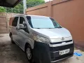 2023 Toyota Hiace Commuter Deluxe 2.8 MT DSL-0