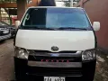 2017 Toyota Hiace Commuter 3.0 MT DSL-1