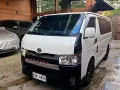 2017 Toyota Hiace Commuter 3.0 MT DSL-4