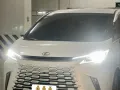 Lexus LM350h-9