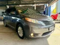 2014 TOYOTA SIENNA XLE A/T.-1