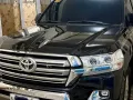 TOYOTA LAND CRUISER PREMIUM 2020 model Top of the line -8