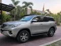 Toyota fortuner 2.4 G MT transmission 4x2 diesel-0