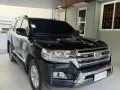 HOT!!! 2017 Toyota Land Cruiser LC200 4x4 Premium for sale at affordable price! -0