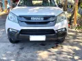 Isuzu Mux 2.5L Manual 2016-5