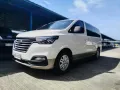 HOT 2019 Hyundai Grand Starex 2.5 CRDi GLS AT (with Swivel)-0