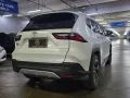 2024 Toyota Yaris Cross 1.5L V CVT AT | With Warranty by Ugarte Cars Manila-6