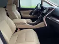 Toyota Alphard 2020-4
