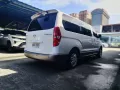 Selling White 2019 Hyundai Grand Starex 2.5 CRDi GLS AT (with Swivel)-5