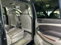 2019 Chevrolet Suburban Premier 5.3L V8 AWD A/T-16