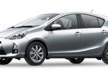 Toyota Prius C Silver Metal Metallic