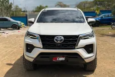 HOT!!! 2021 Toyota Fortuner V 4x2 for sale at affordable price! 