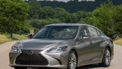 Lexus ES 2019 Philippines Review: New level of comfort, tech & refinement