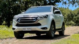 2022 Isuzu mu-X LS-E Review | Philkotse Philippines