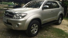 Toyota Fortuner 2006 Gasoline Automatic Silver