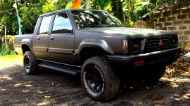 1998 Mitsubishi Strada Manual Diesel well maintained