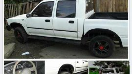 Toyota hilux 2.4Di 4x2