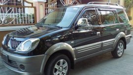 Mitsubishi Adventure 2004