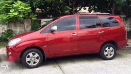 Toyota Innova E