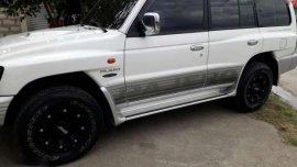 Mitsubishi pajero fielmaster 4x4 manual