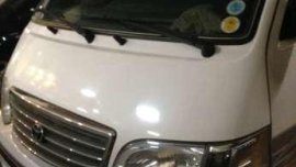 For Sale Toyota Hi ace 2002 Manual trans