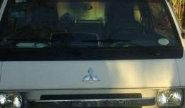 Mitsubishi L300 aluminum van - ( december 2011 - parang 2012 na! )