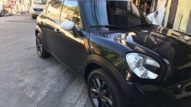 Fresh in and out 2011 Mini Cooper Countryman S