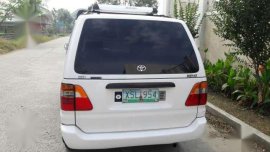 2004 Toyota Revo manual