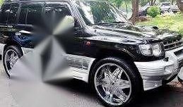 Mitsubishi Pajero FM