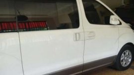 Hyundai Grand Starex 2010 model