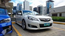 2010 subaru legacy AT low mileage