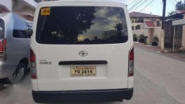 Toyota Hiace Commuter 2015