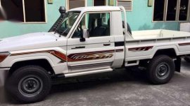 2017 Toyota Land Cruiser LC 70 Pick-up Troop Carrier LC79 LC78 lc200