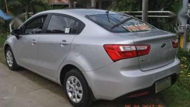 Silver kia rio 2012