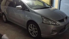2011 Mitsubishi Grandis in good condition 
