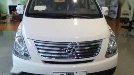 2017 Hyundai Grand Starex GLS 2.5L CRDI diesel 10str automatic 88K DP