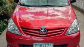 Toyota Innova E MT 2011