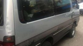 Toyota Hi Ace Super Custom 4WD Van