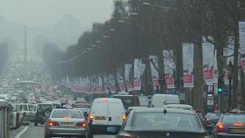 Barcelona to ban pre-1997 vehicles to tackle emissions